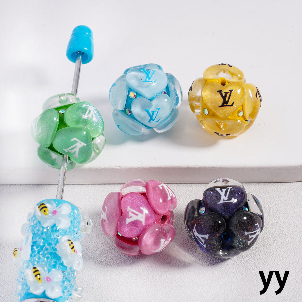 VL Clay Beads with Cute Hearts Shiny AB Rhinestones 20MM，Random Mix