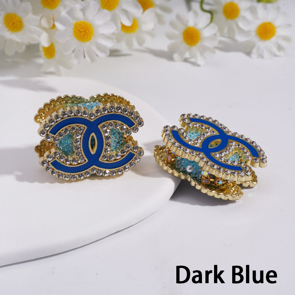 CC Fashionable Diamond-Edged Light Gold Alloy Bead Decoration, Multi-Color Clay Base, 24×33 MM, Suitable For DIY Use.